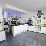 Candisol Cozy Отель