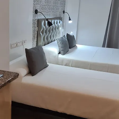 Candisol Cozy 2* توريمولينوس