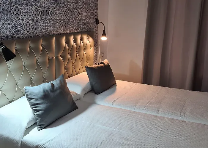 Candisol Cozy Hotel 2*