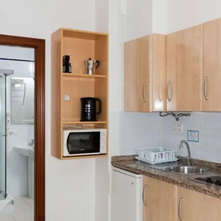 Candisol Cozy Торремолинос