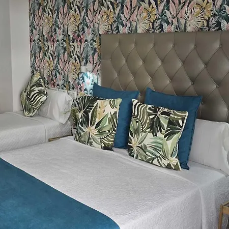 Отель Candisol Cozy